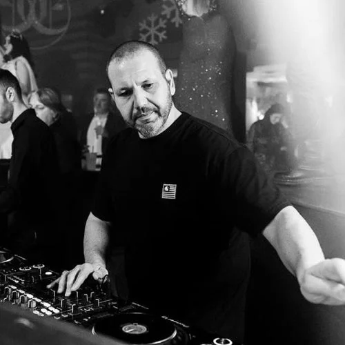 "Backbeat" Chart - Stefano Albanese